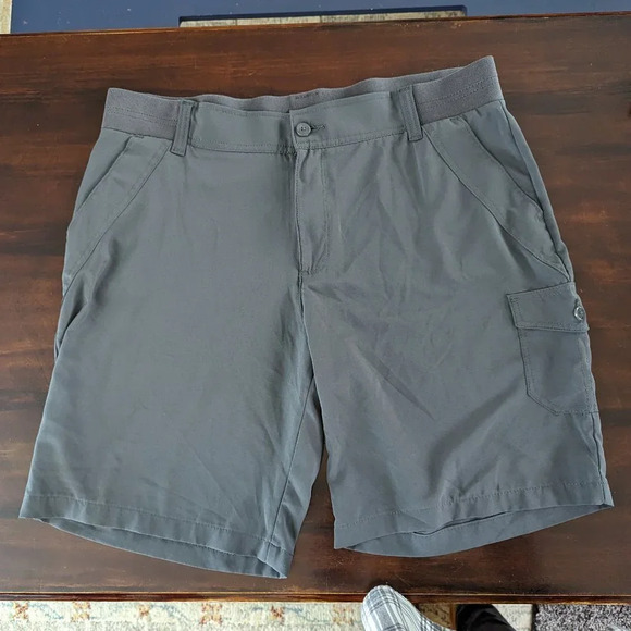 Riders by Lee On the Go Cargo Shorts Size 18M in Charcoal - Picture 1 of 12